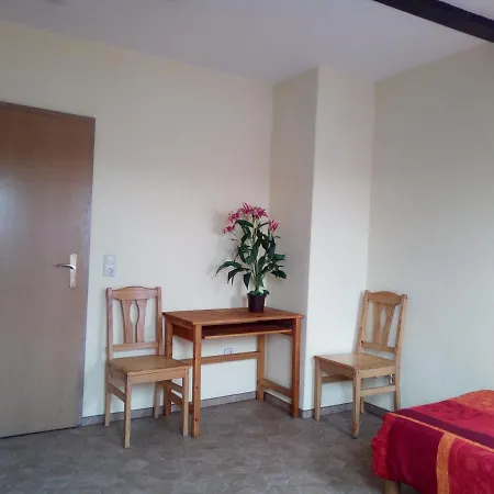 Spiegelland - Zuhause Fuer Mitarbeiter * Chemnitz