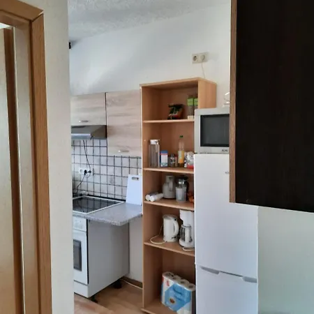 Spiegelland - Zuhause Fuer Mitarbeiter 아파트 켐니츠